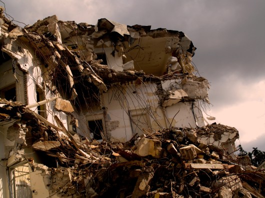 תפסיקו להרוס